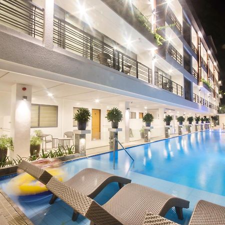 Commander Suites De Boracay Manoc-Manoc Екстериор снимка