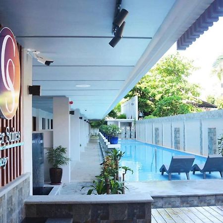 Commander Suites De Boracay Manoc-Manoc Екстериор снимка
