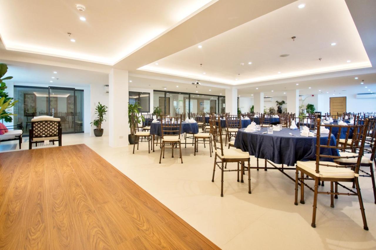 Commander Suites De Boracay Manoc-Manoc Екстериор снимка