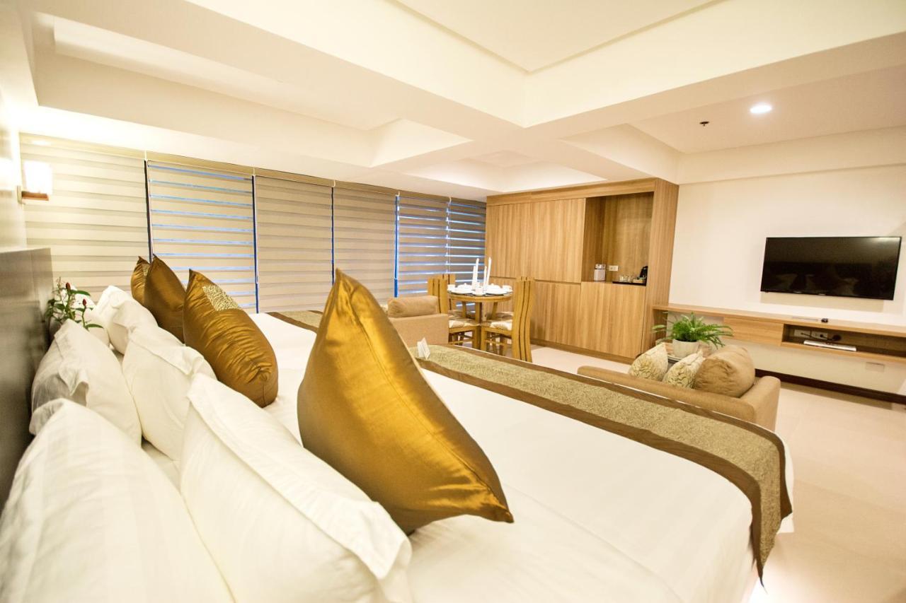 Commander Suites De Boracay Manoc-Manoc Екстериор снимка