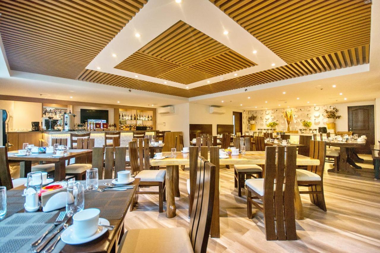 Commander Suites De Boracay Manoc-Manoc Екстериор снимка