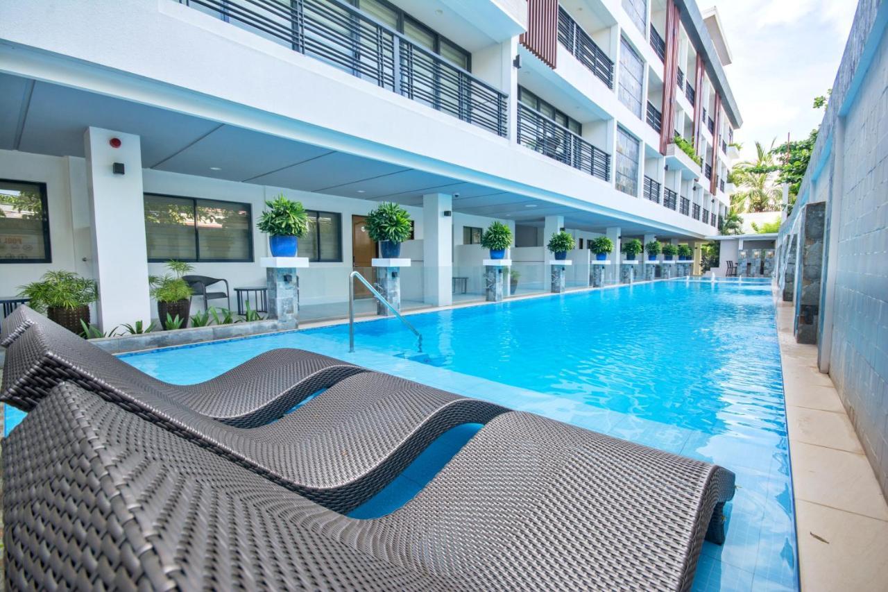 Commander Suites De Boracay Manoc-Manoc Екстериор снимка