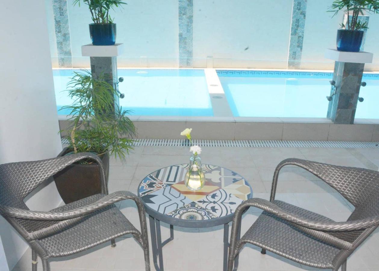 Commander Suites De Boracay Manoc-Manoc Екстериор снимка